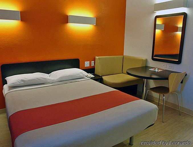 Motel 6-Canton, Tx Екстериор снимка