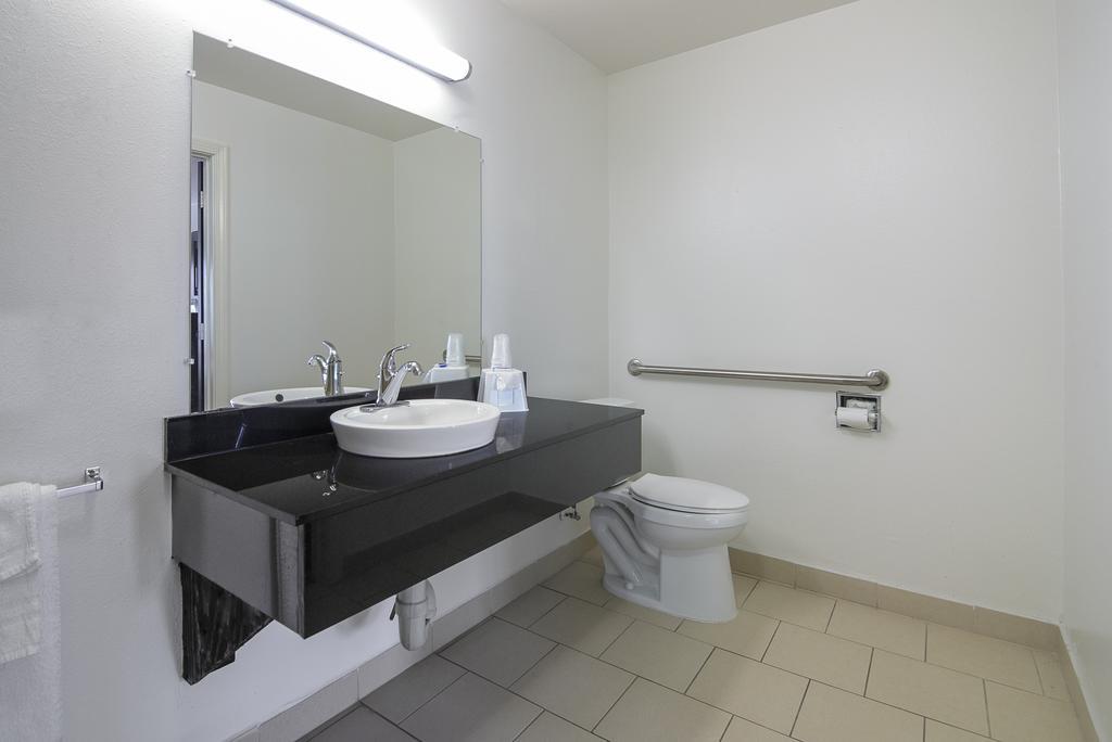 Motel 6-Canton, Tx Екстериор снимка